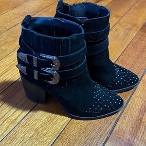 Steve Madden Studded Western Bootie Size 6.5